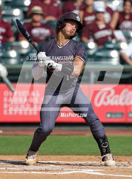 Thumbnail 2 in Abbott vs. Fayetteville (UIL 1A Baseball State Final) photogallery.