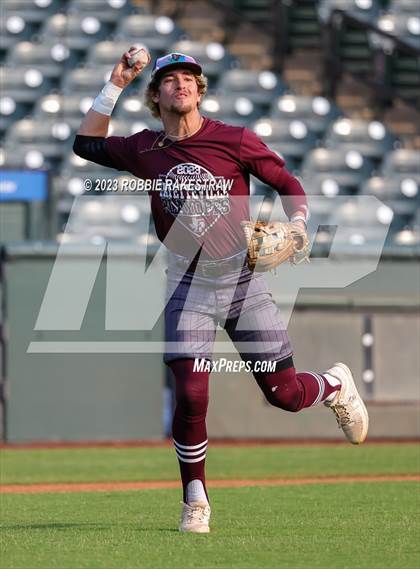 Thumbnail 3 in Abbott vs. Fayetteville (UIL 1A Baseball State Final) photogallery.