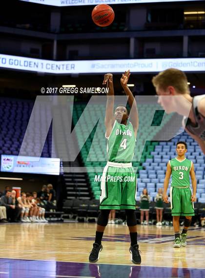Thumbnail 1 in Dixon vs. Colfax photogallery.