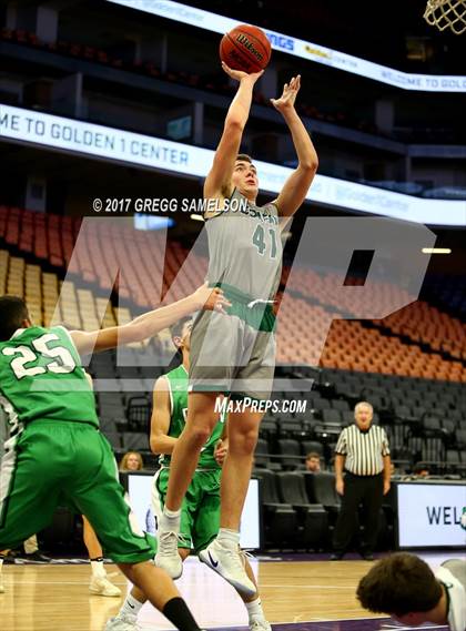 Thumbnail 1 in Dixon vs. Colfax photogallery.