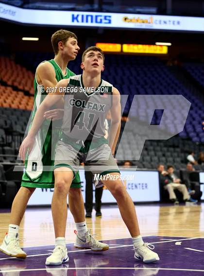 Thumbnail 2 in Dixon vs. Colfax photogallery.