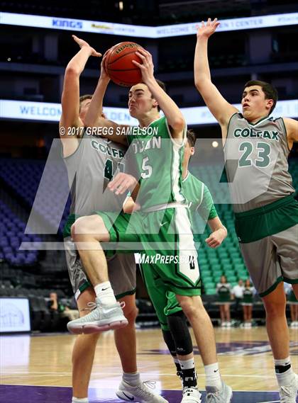 Thumbnail 3 in Dixon vs. Colfax photogallery.
