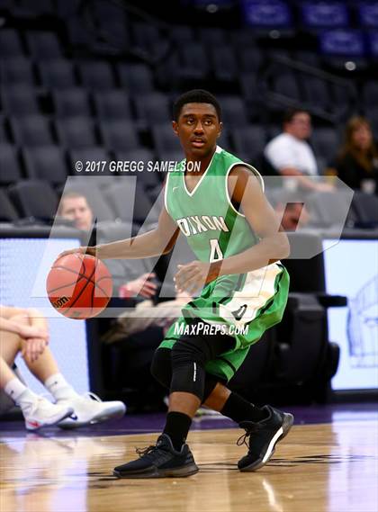 Thumbnail 2 in Dixon vs. Colfax photogallery.