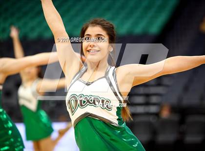Thumbnail 2 in Dixon vs. Colfax photogallery.