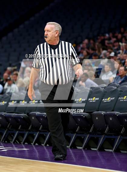 Thumbnail 2 in Dixon vs. Colfax photogallery.