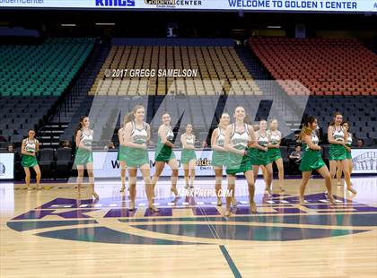 Thumbnail 3 in Dixon vs. Colfax photogallery.