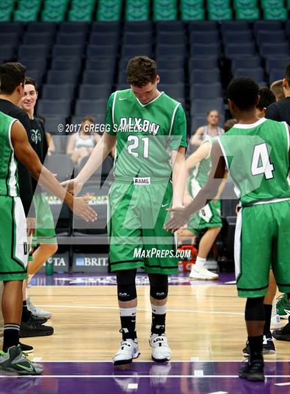 Thumbnail 2 in Dixon vs. Colfax photogallery.