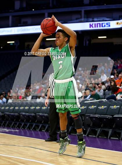Thumbnail 2 in Dixon vs. Colfax photogallery.