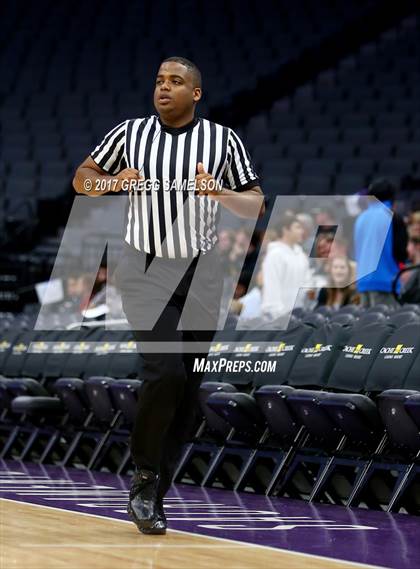 Thumbnail 1 in Dixon vs. Colfax photogallery.