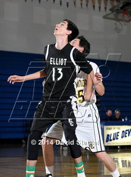 Thumbnail 1 in Elliot Christian vs. Rio Linda (Les Curry Invitational) photogallery.