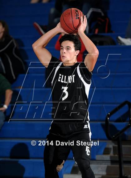 Thumbnail 1 in Elliot Christian vs. Rio Linda (Les Curry Invitational) photogallery.