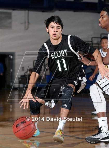 Thumbnail 3 in Elliot Christian vs. Rio Linda (Les Curry Invitational) photogallery.