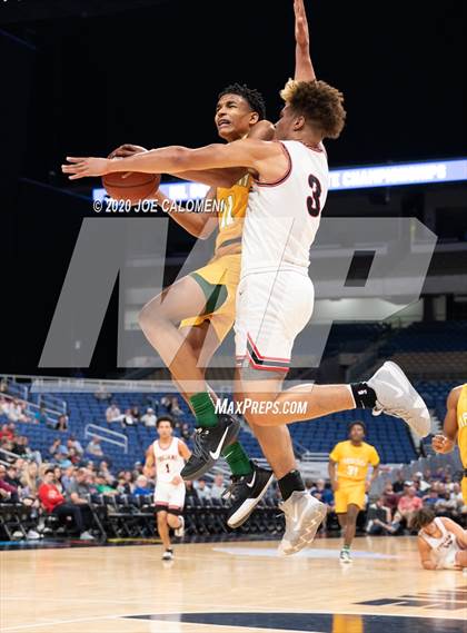 Thumbnail 2 in Coldspring-Oakhurst vs Madison (UIL 3A Semifinal) photogallery.