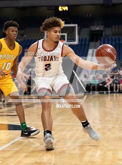 Thumbnail 2 in Coldspring-Oakhurst vs Madison (UIL 3A Semifinal) photogallery.