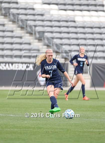 Thumbnail 3 in Valor Christian vs Lewis-Palmer (CHSAA 4A Final) photogallery.