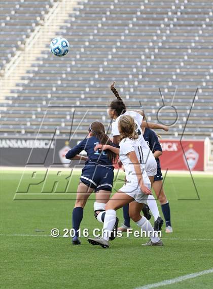 Thumbnail 2 in Valor Christian vs Lewis-Palmer (CHSAA 4A Final) photogallery.