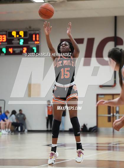 Thumbnail 2 in St. Pius X vs. Nolan Catholic (TAPPS 6A Area Playoff) photogallery.