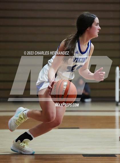 Thumbnail 3 in St. Pius X vs. Nolan Catholic (TAPPS 6A Area Playoff) photogallery.