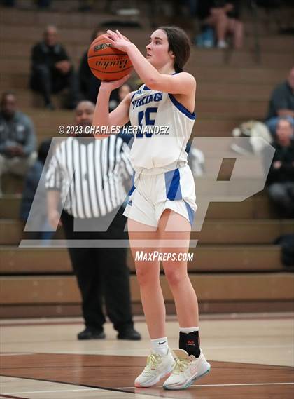 Thumbnail 3 in St. Pius X vs. Nolan Catholic (TAPPS 6A Area Playoff) photogallery.