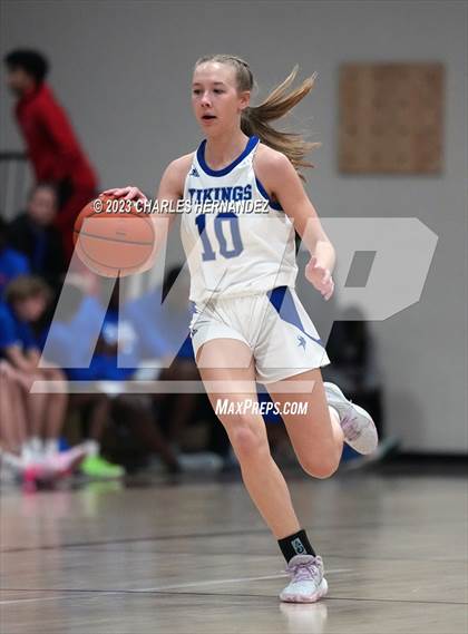 Thumbnail 1 in St. Pius X vs. Nolan Catholic (TAPPS 6A Area Playoff) photogallery.