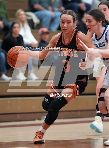 Thumbnail 2 in St. Pius X vs. Nolan Catholic (TAPPS 6A Area Playoff) photogallery.