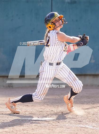 Thumbnail 1 in Oak Ridge vs. Inderkum (CIF SJS D1 Final) photogallery.