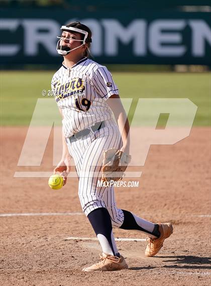 Thumbnail 2 in Oak Ridge vs. Inderkum (CIF SJS D1 Final) photogallery.