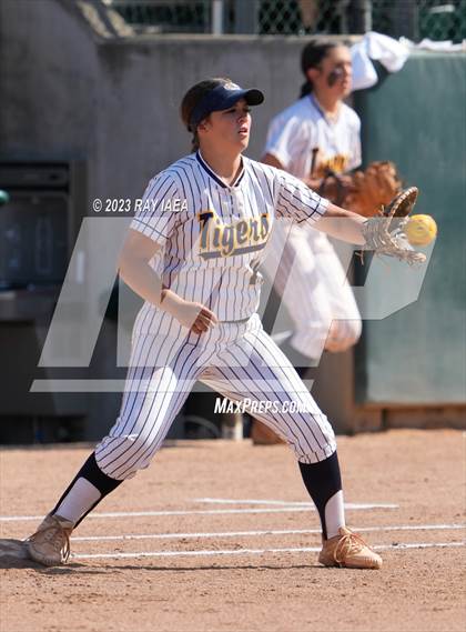 Thumbnail 2 in Oak Ridge vs. Inderkum (CIF SJS D1 Final) photogallery.