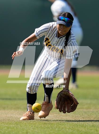 Thumbnail 1 in Oak Ridge vs. Inderkum (CIF SJS D1 Final) photogallery.