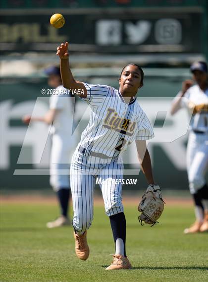 Thumbnail 2 in Oak Ridge vs. Inderkum (CIF SJS D1 Final) photogallery.