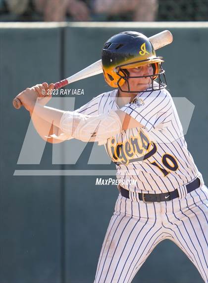 Thumbnail 1 in Oak Ridge vs. Inderkum (CIF SJS D1 Final) photogallery.