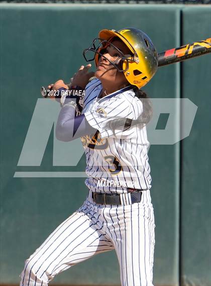 Thumbnail 2 in Oak Ridge vs. Inderkum (CIF SJS D1 Final) photogallery.