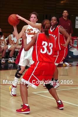 Thumbnail 2 in Oxnard vs Pasadena (Ayala Christmas Tourney) photogallery.