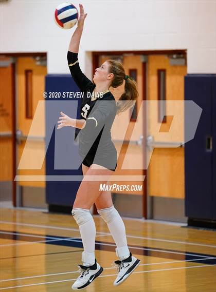 Thumbnail 3 in Basha @ Perry photogallery.