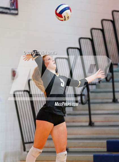 Thumbnail 3 in Basha @ Perry photogallery.