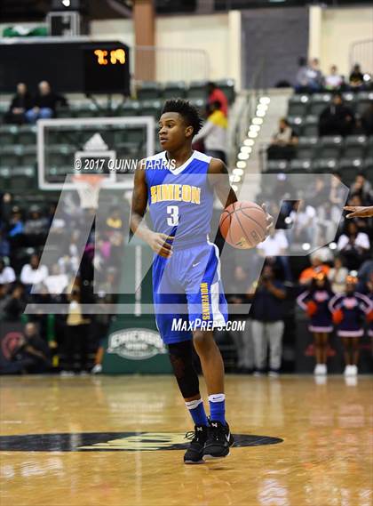 Thumbnail 3 in Simeon vs. Whitney Young (CPHSAA Semifinal) photogallery.