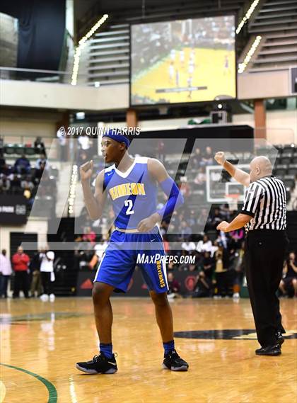 Thumbnail 2 in Simeon vs. Whitney Young (CPHSAA Semifinal) photogallery.
