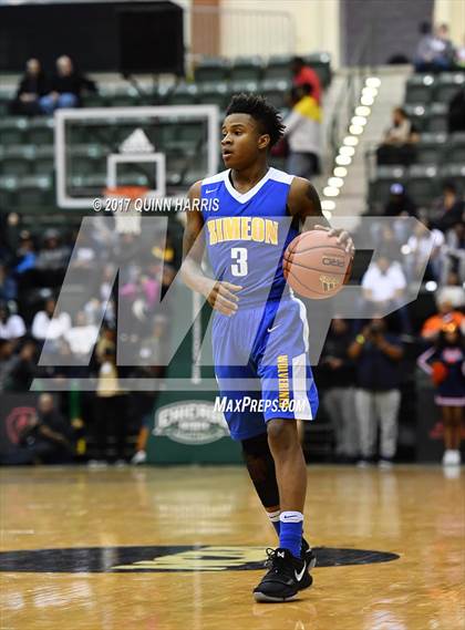 Thumbnail 1 in Simeon vs. Whitney Young (CPHSAA Semifinal) photogallery.