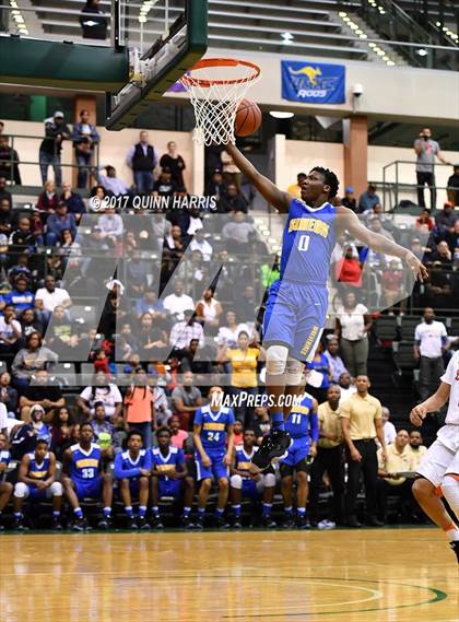 Thumbnail 2 in Simeon vs. Whitney Young (CPHSAA Semifinal) photogallery.
