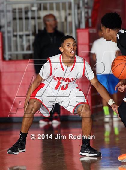 Thumbnail 1 in Duncanville vs. Hall (Thanksgiving Hoopfest) photogallery.