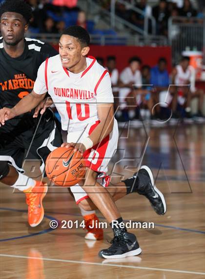 Thumbnail 3 in Duncanville vs. Hall (Thanksgiving Hoopfest) photogallery.