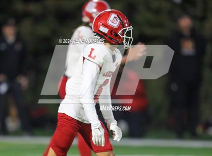 Thumbnail 3 in Orange Lutheran vs Sierra Canyon photogallery.