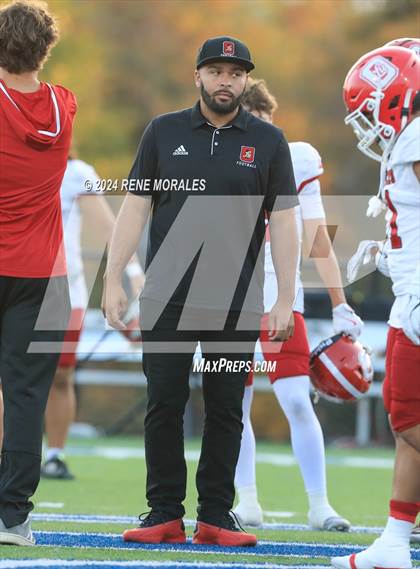 Thumbnail 2 in Orange Lutheran vs Sierra Canyon photogallery.
