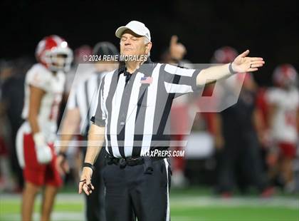 Thumbnail 2 in Orange Lutheran vs Sierra Canyon photogallery.