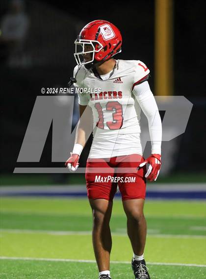 Thumbnail 2 in Orange Lutheran vs Sierra Canyon photogallery.