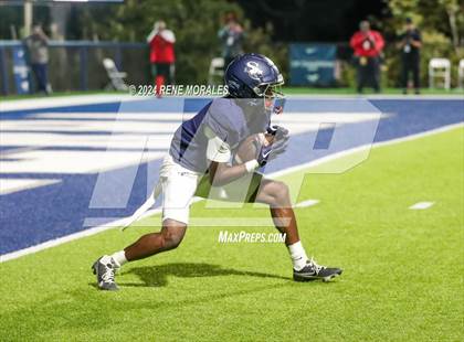 Thumbnail 1 in Orange Lutheran vs Sierra Canyon photogallery.