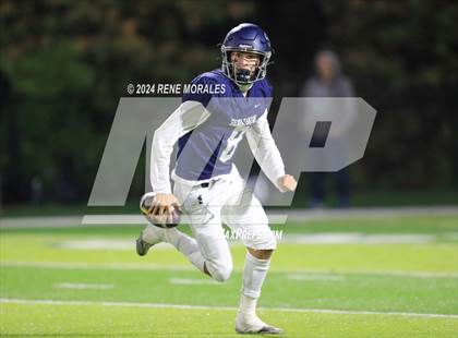 Thumbnail 3 in Orange Lutheran vs Sierra Canyon photogallery.