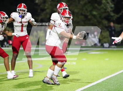 Thumbnail 3 in Orange Lutheran vs Sierra Canyon photogallery.
