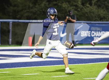 Thumbnail 1 in Orange Lutheran vs Sierra Canyon photogallery.