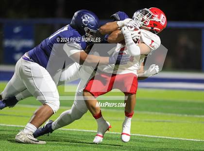 Thumbnail 2 in Orange Lutheran vs Sierra Canyon photogallery.